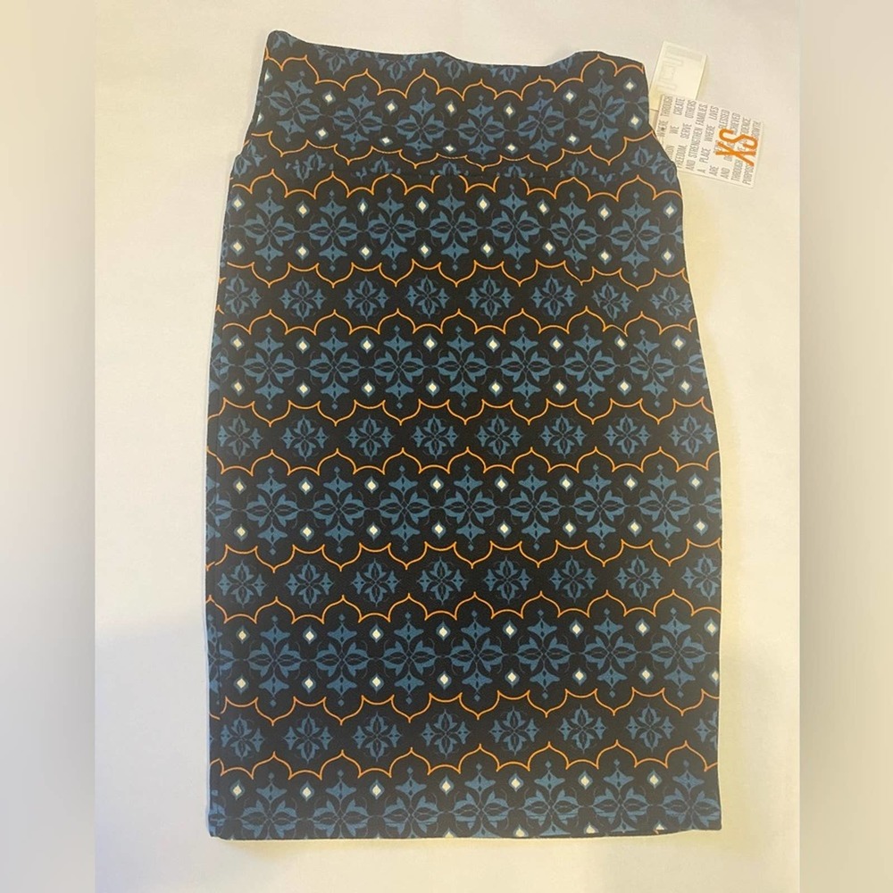 LuLaRoe Cassie Pencil Skirt XSmall